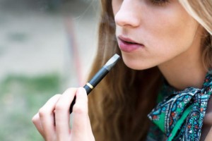 a-girl-using-an-e-cigarette